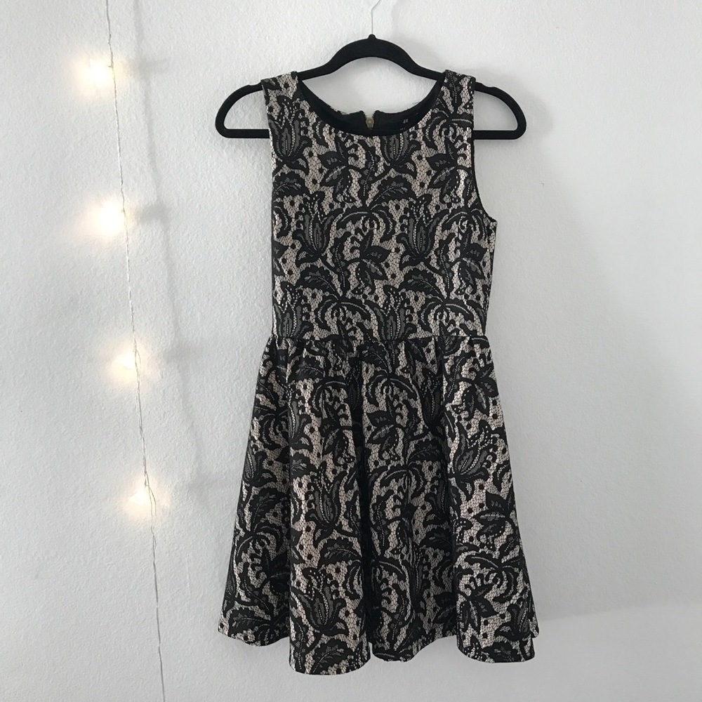 Elegant Edgy Laced Dress